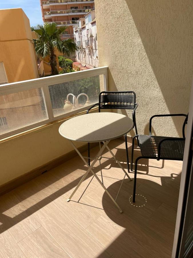 Precioso Apartamento En Primera De Linea De Playa
